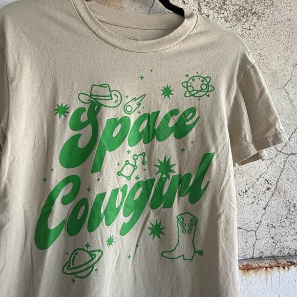 Retro Western Space Cowgirl Graphic Tee - Picture 2 of 4